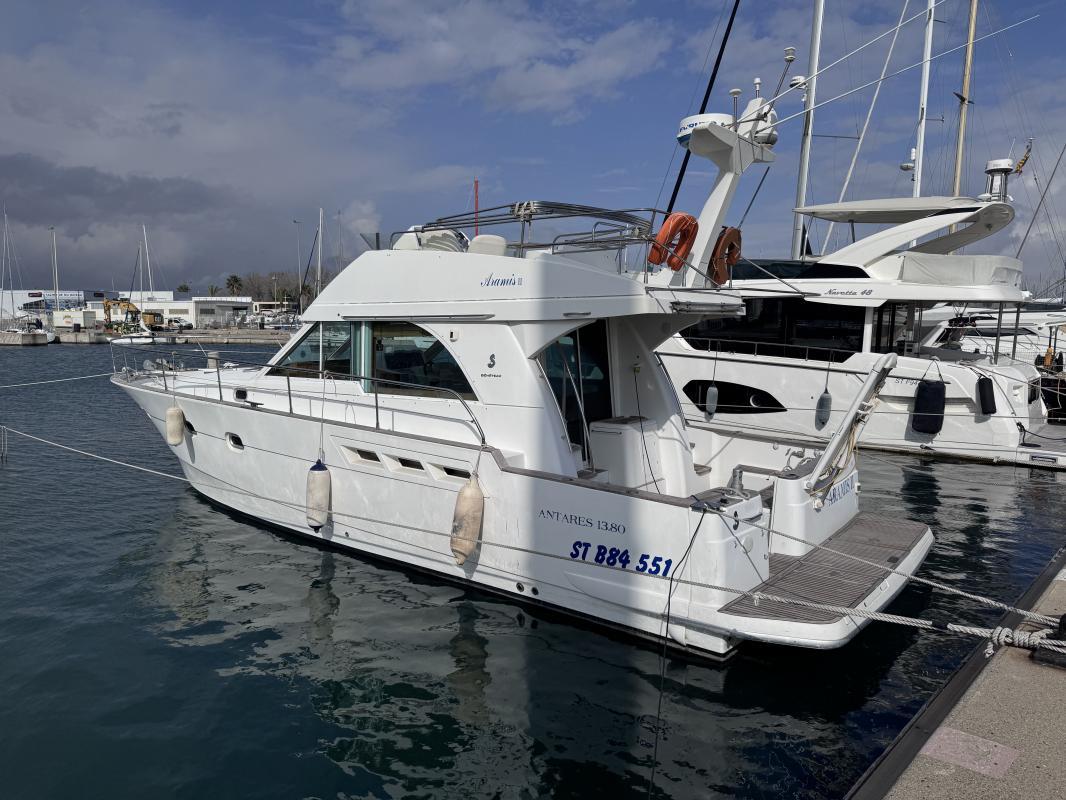 Beneteau Antares 13.80