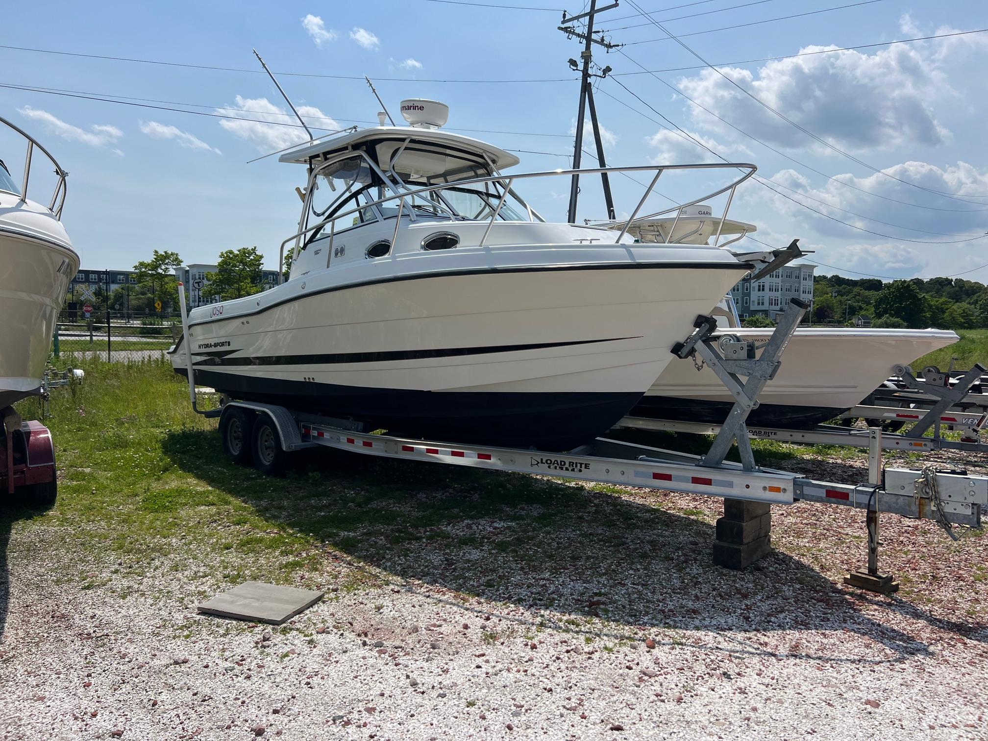 2003 Hydra-Sports Vector 2800 WA