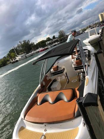 1997 Baha Cruisers 38