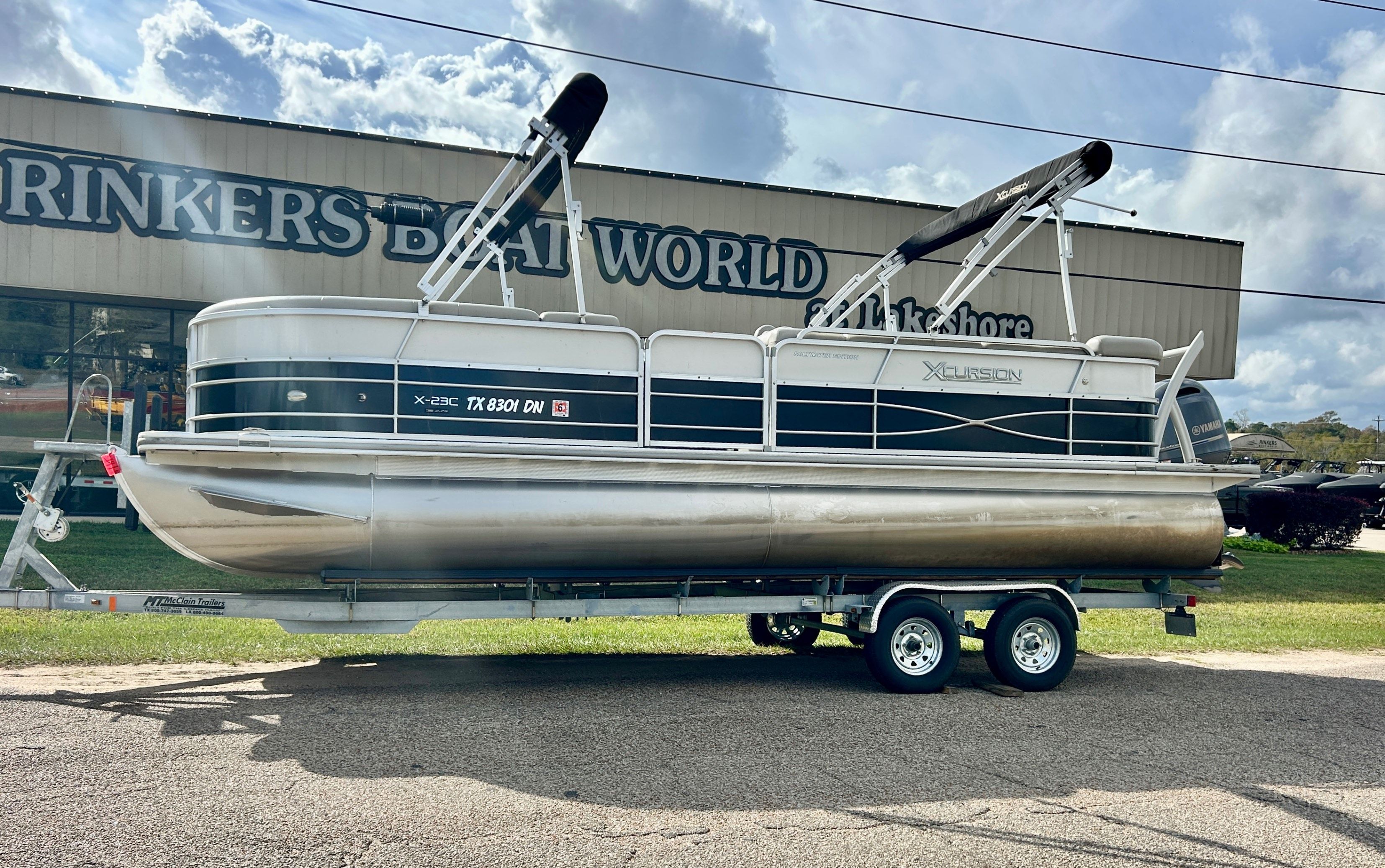 2016 Xcursion 23c