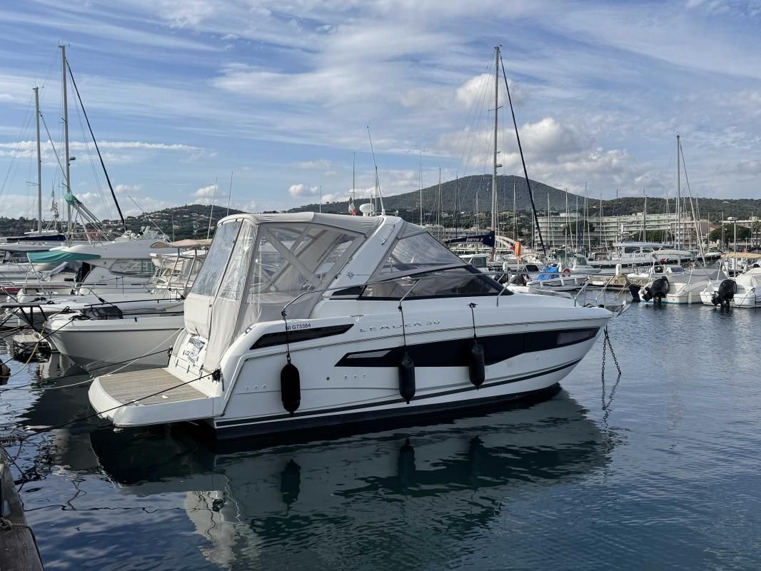 2020 Jeanneau Leader 30