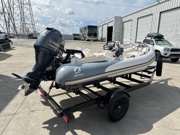 2015 Zodiac Yachtline 380