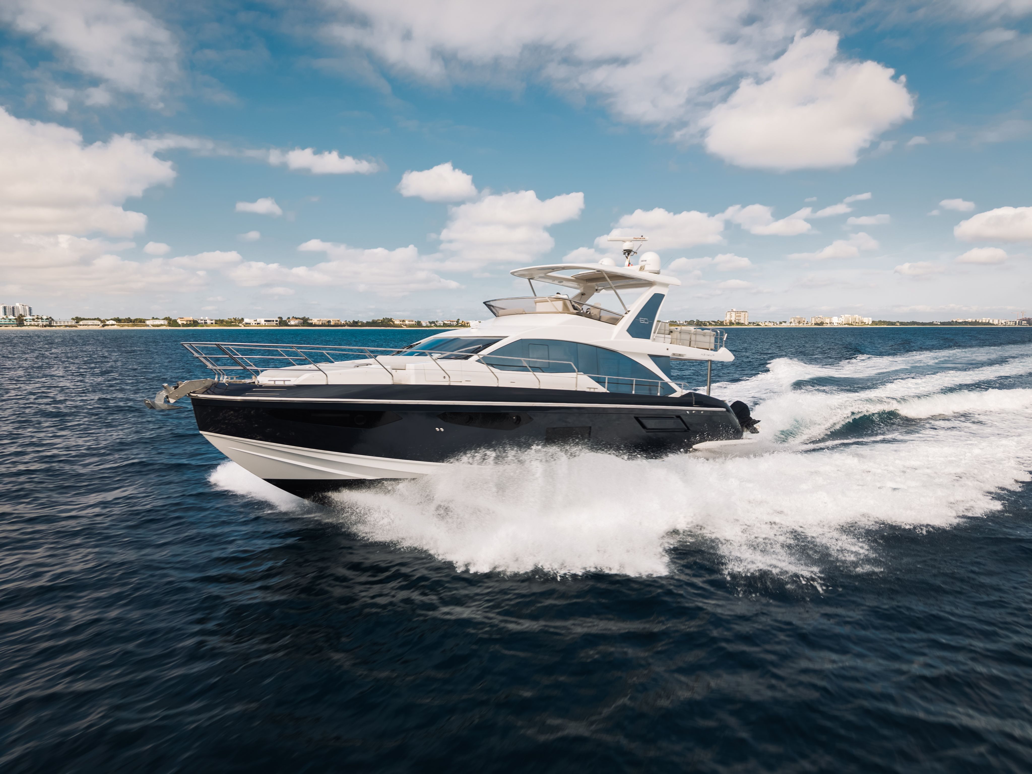 2022 Azimut 60 fly
