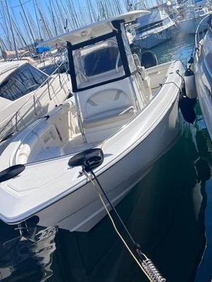 Boston Whaler Outrage 320