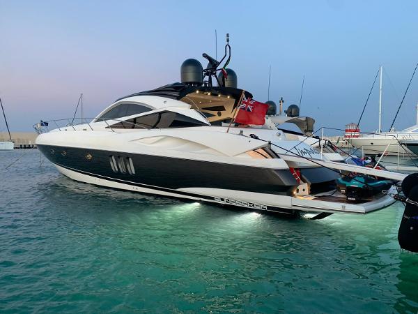 2004 Sunseeker Predator 68
