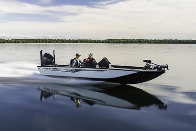 Crestliner MX 21 Boat