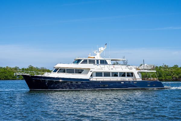 2013 Marlow Explorer Enclosed Bridge (CB)