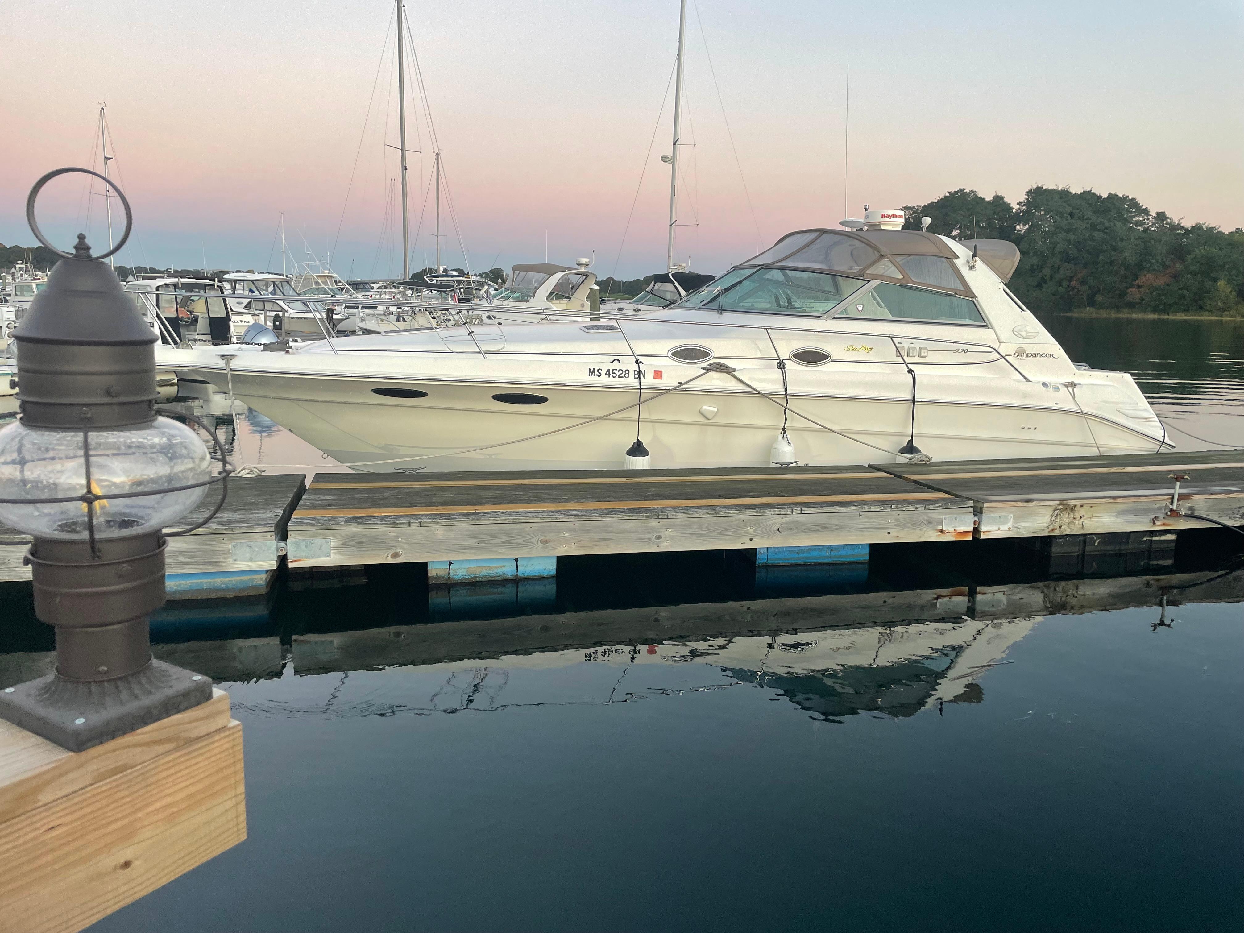 1998 Sea Ray 330 Sundancer