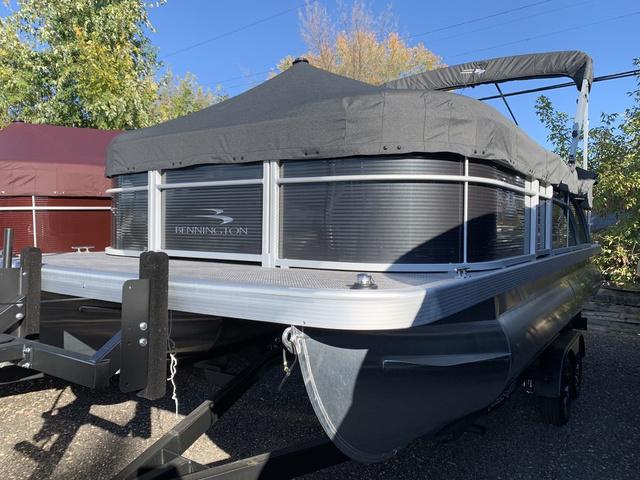 Bennington 20 SL - L Bench - Pontoon
