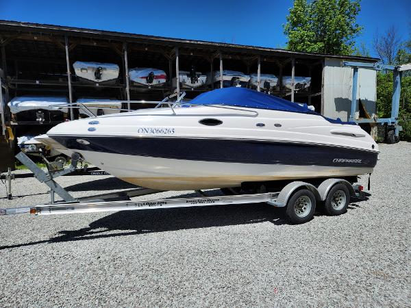 2011 Chaparral 215 SSi