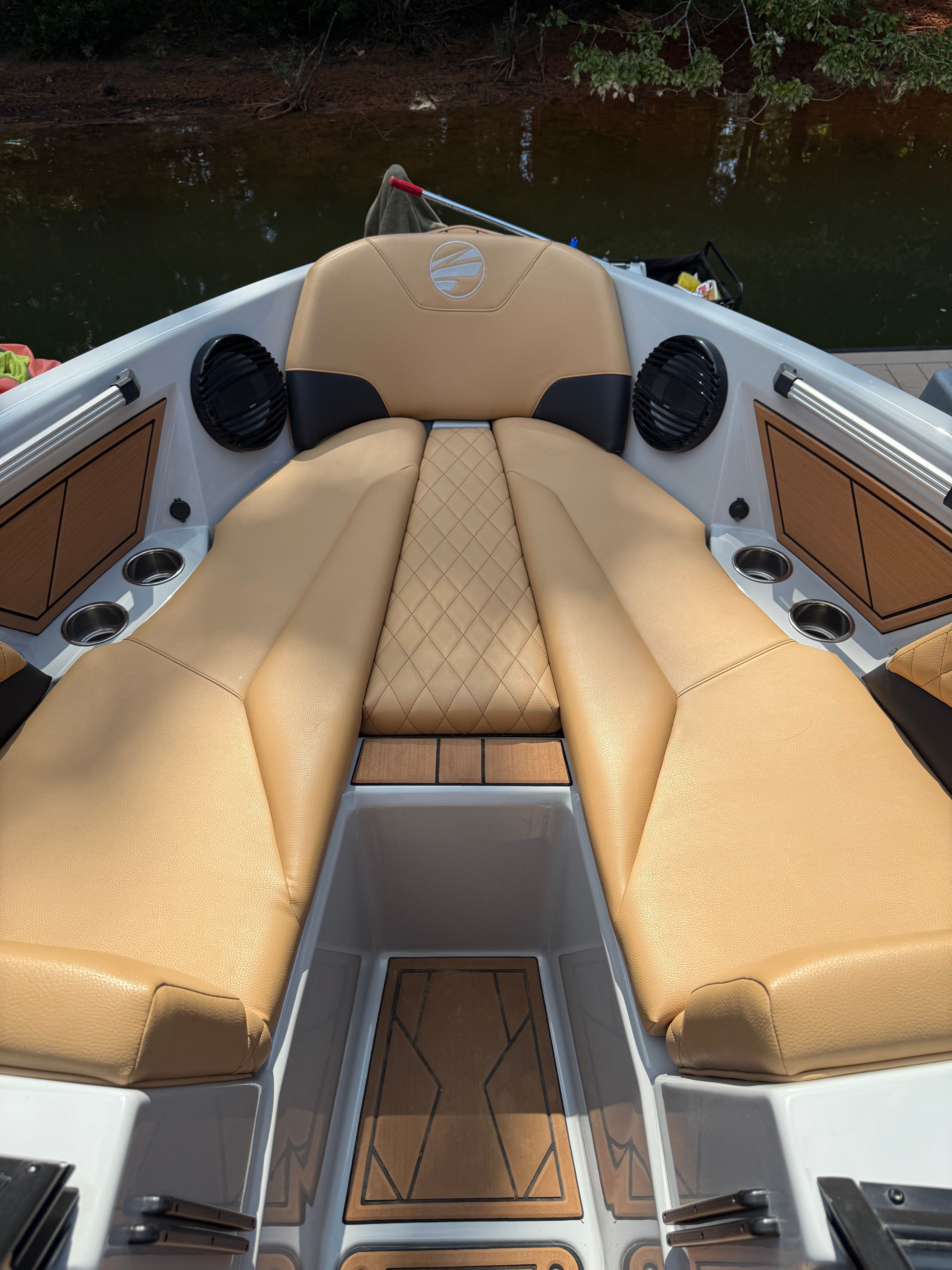 2023 Tigé Z5