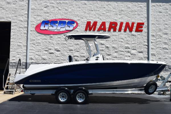 Yamaha Boats 255 FSH Sport E 2025 Yamaha Boats 255 FSH Sport E displayed at GSPS Marine dealership.