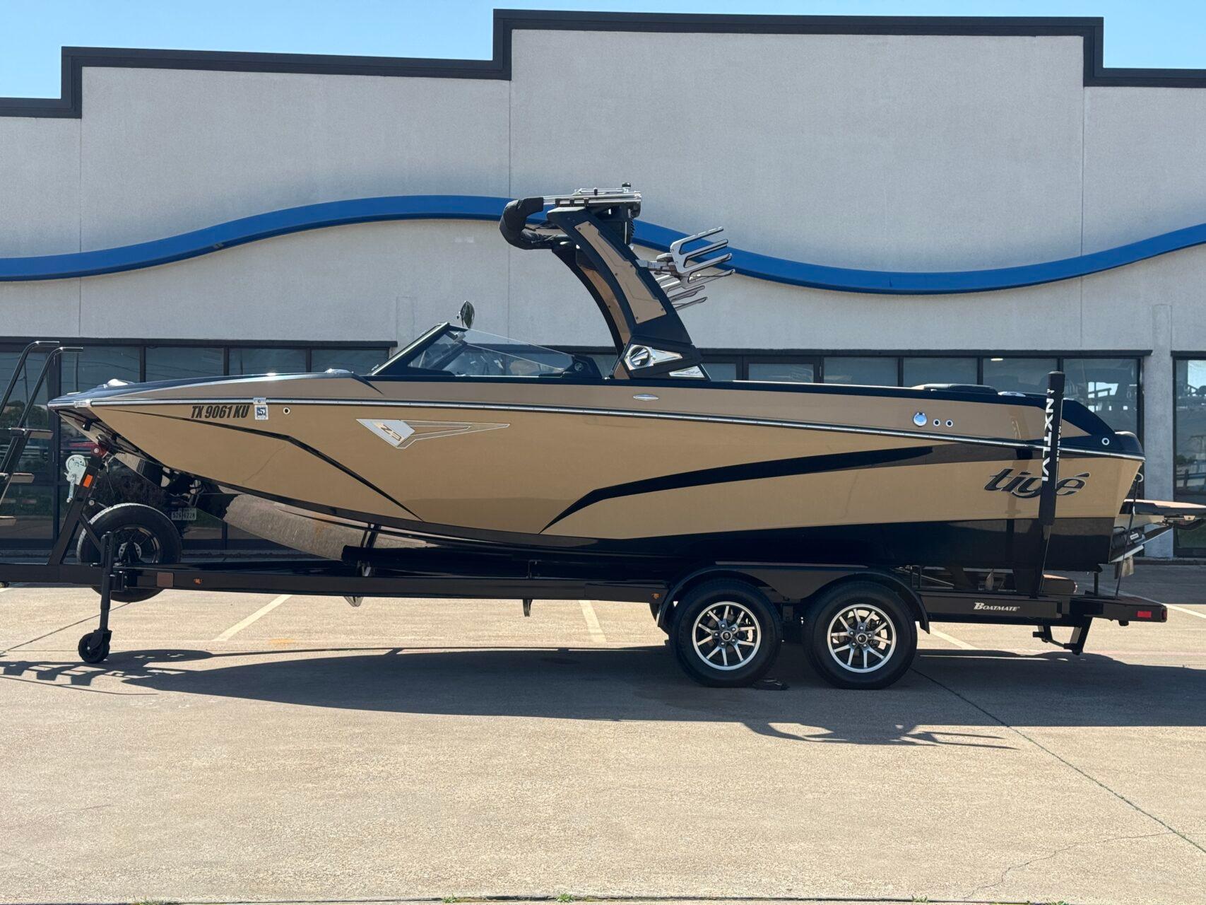 ”wave” D'occasion Tigé Bateaux en vente - 10 - boats.com