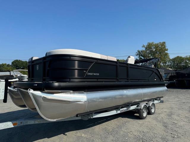 2025 Godfrey Sweetwater 2286 SFL with 150 HP Yamaha