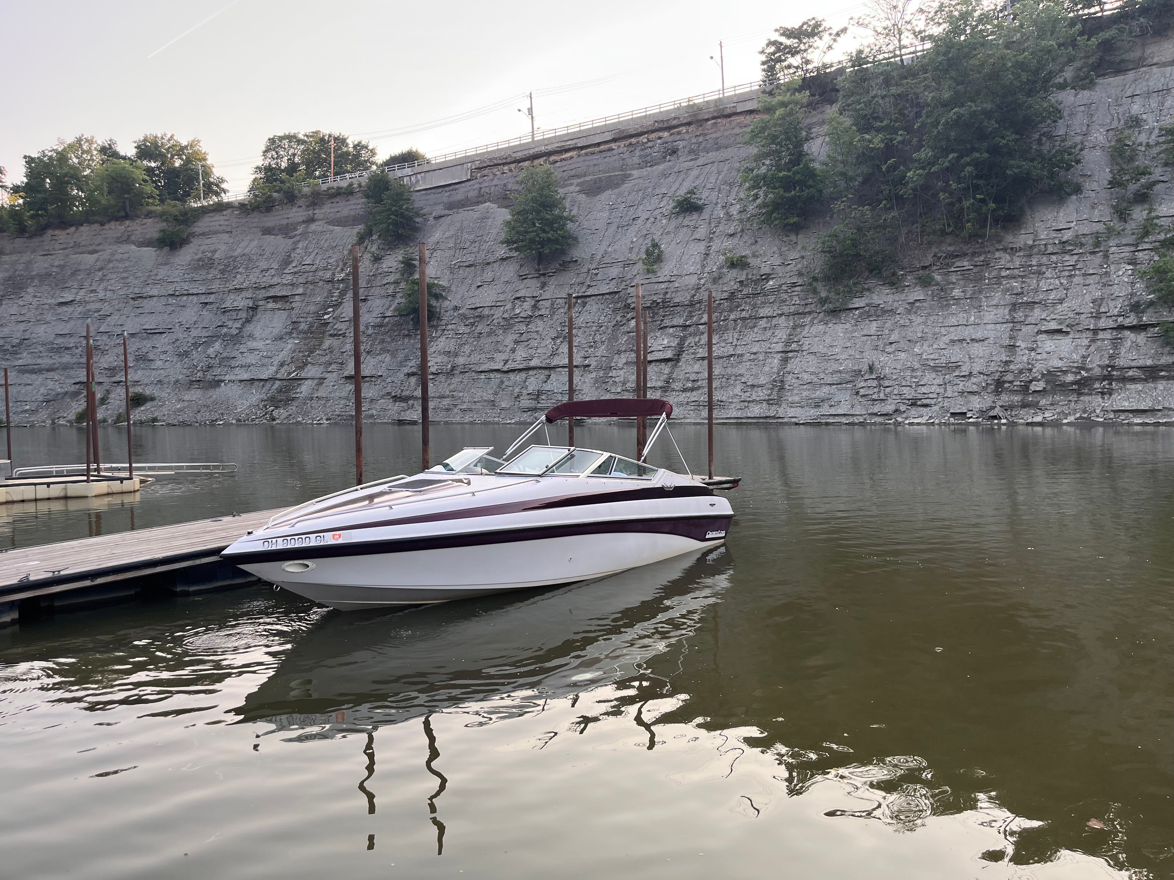 1996 Crownline CCR225