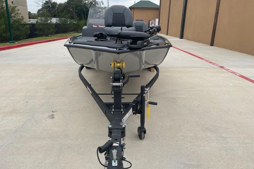 2026 Tracker Bass Tracker Classic XL