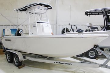 2024 Sea Pro 202 Center Console
