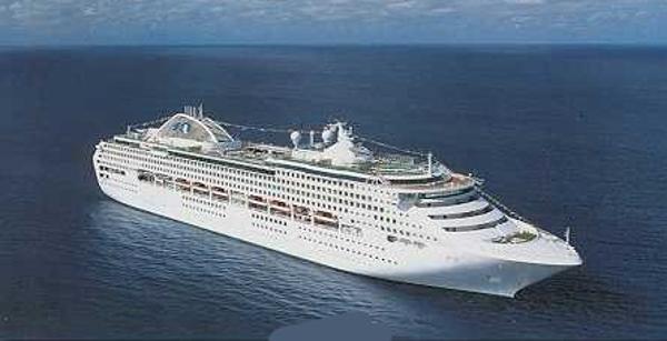2000 Fincantieri 857' Cruise Ship
