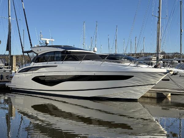 2021 Princess V50