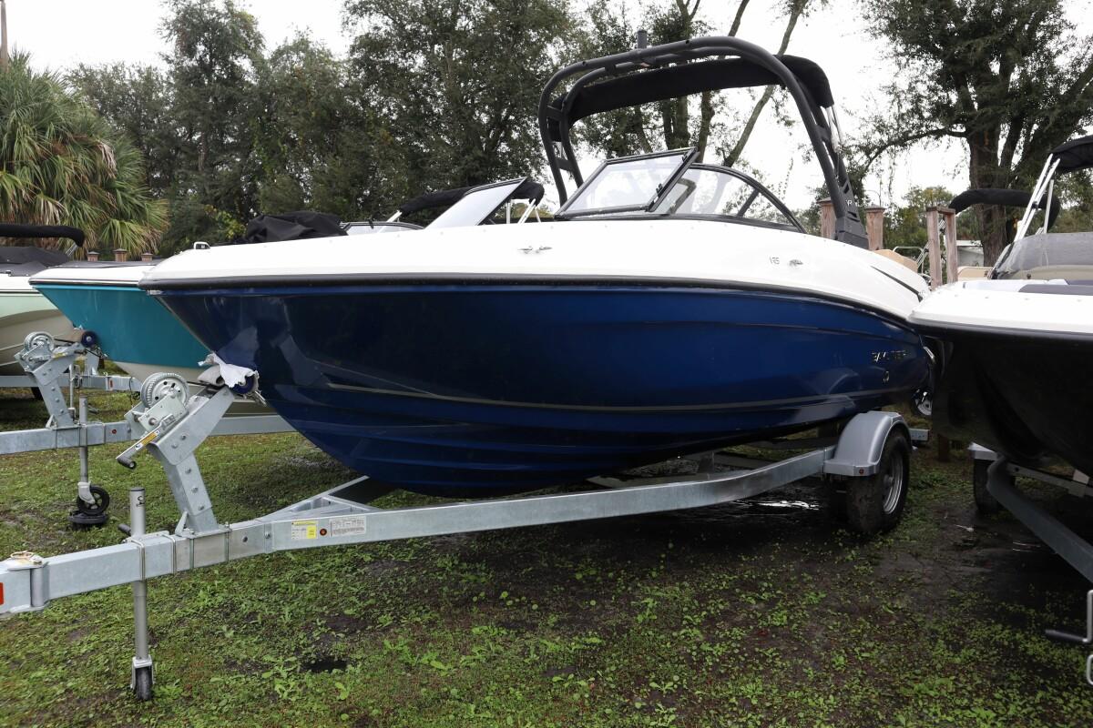2024 Bayliner VR5 BOWRIDER OUTBOARD