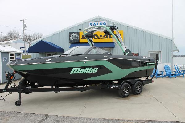2025 Malibu Wakesetter 23 MXZ