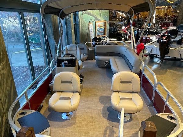 2025 Sun Tracker Bass Buggy 18 DLX
