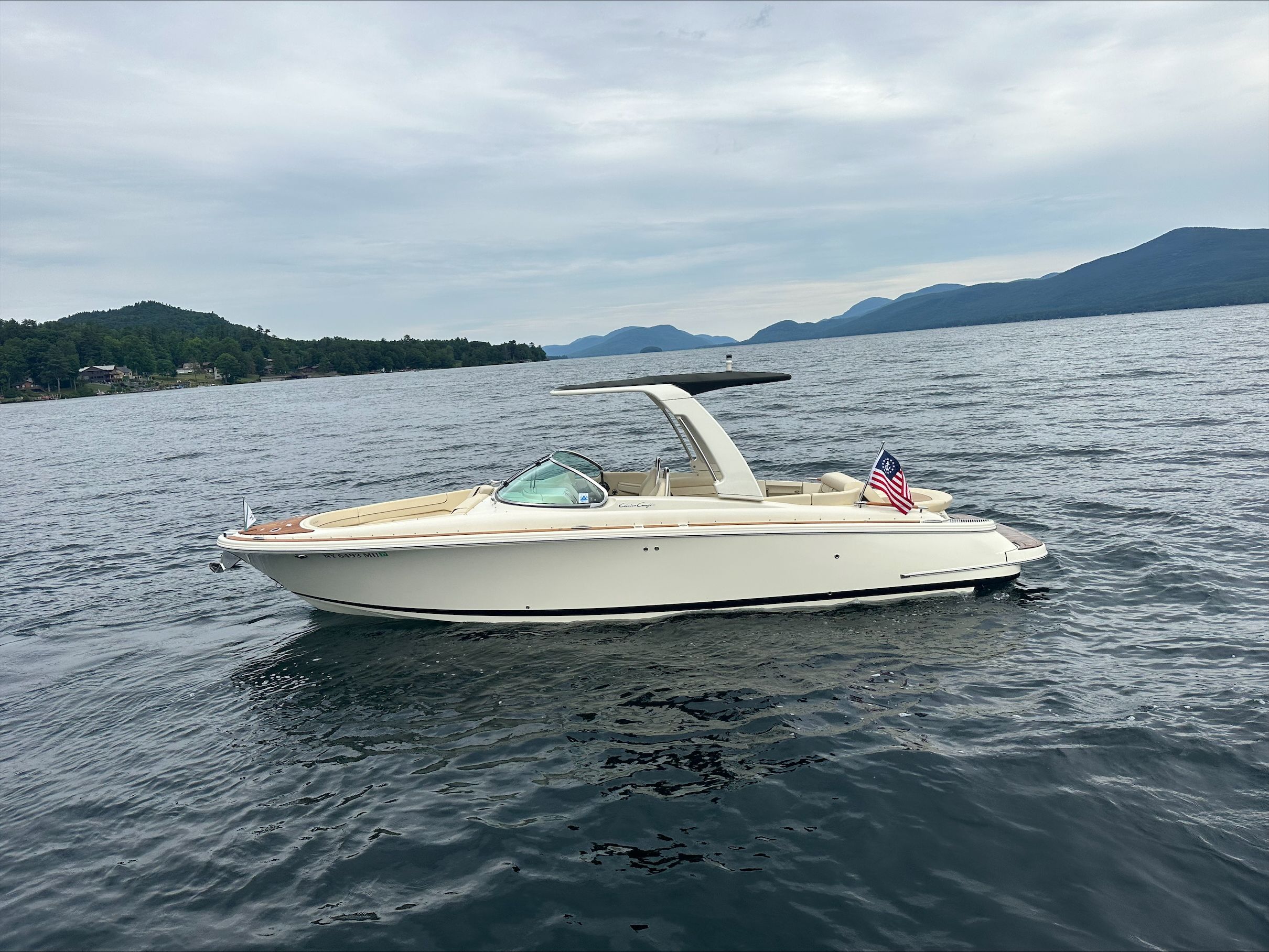 2024 Custom 28 Launch GT