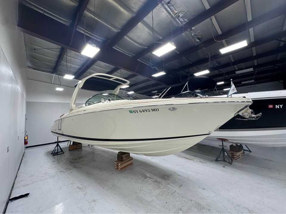 2024 Custom 28 Launch GT