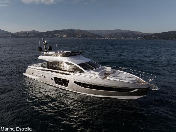 2025 Azimut S7