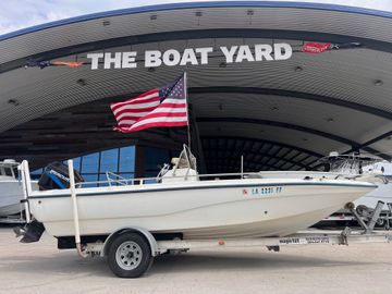2002 Fishmaster 1900