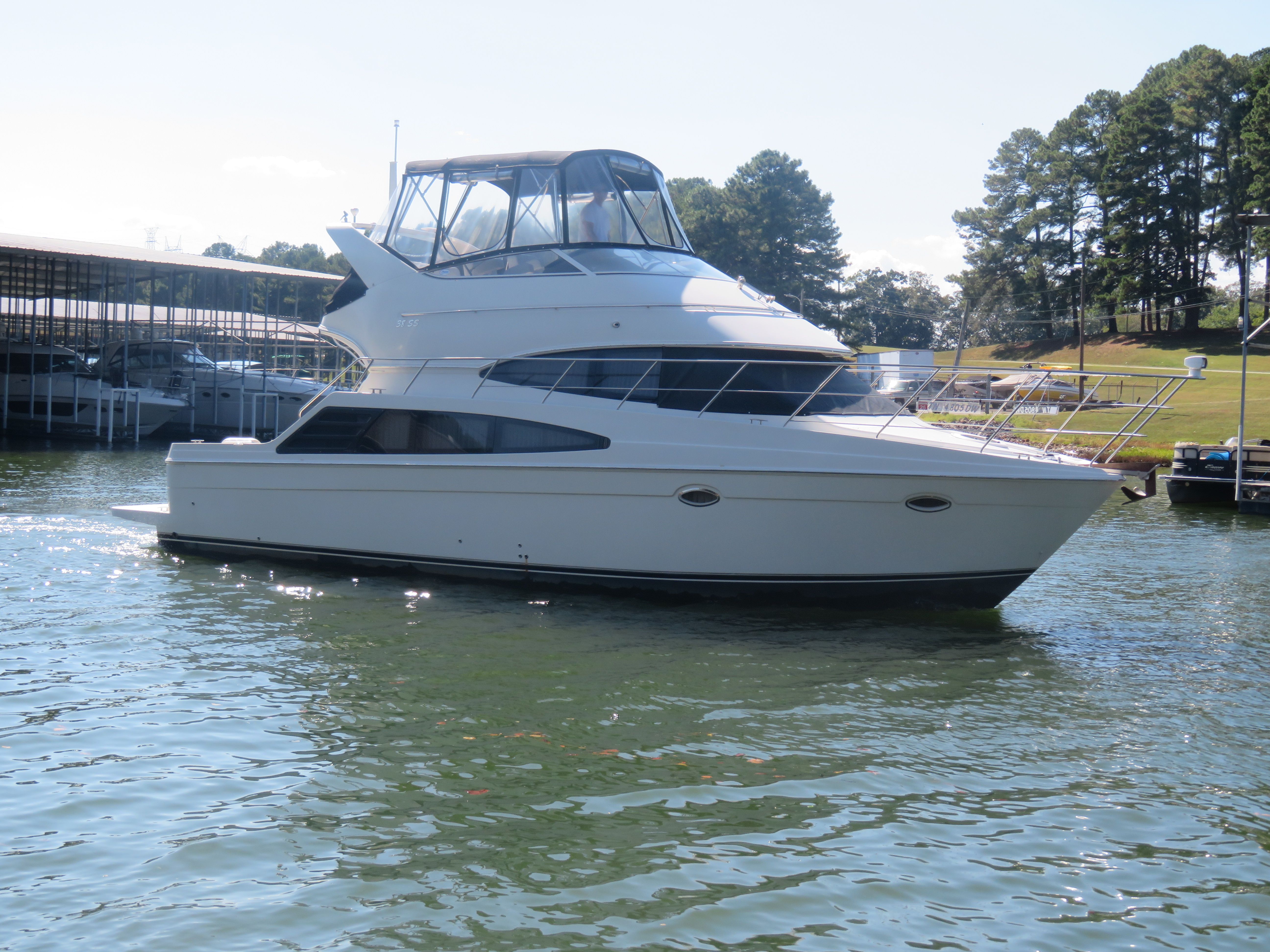 2006 Carver 38 Super Sport