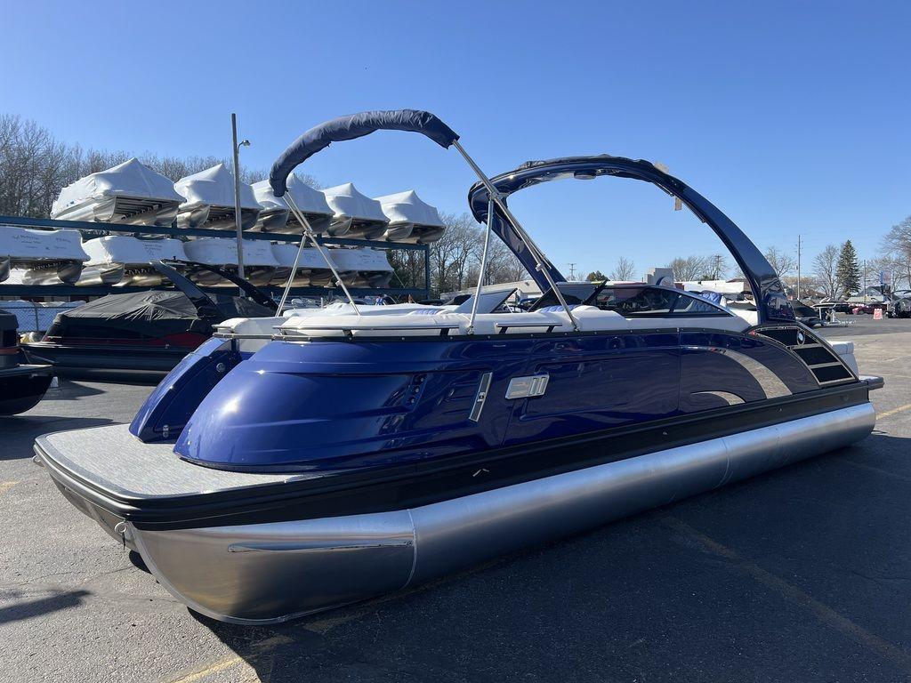 Bennington 25 QXSBWA