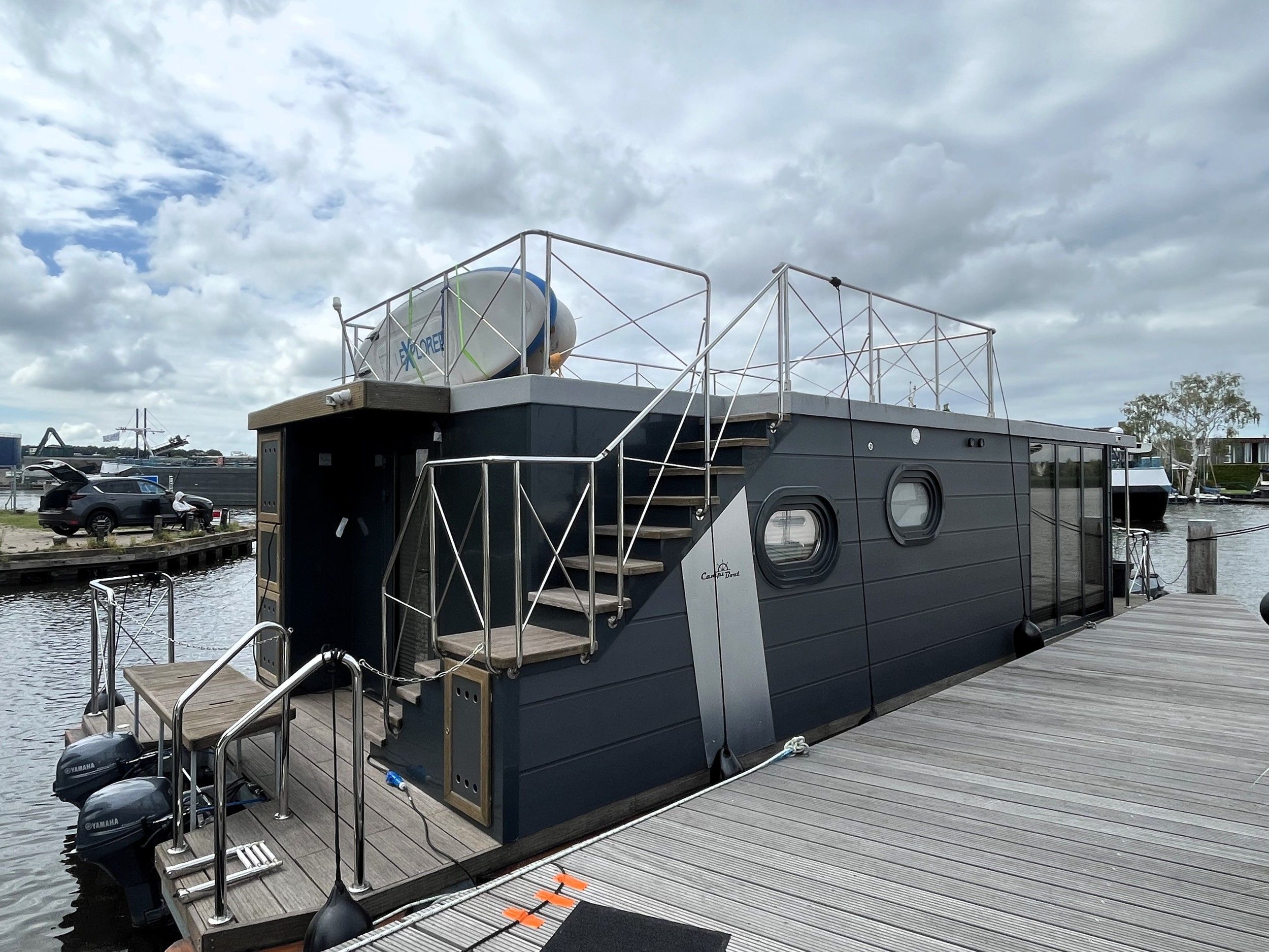 2025 Campi 400 Houseboat