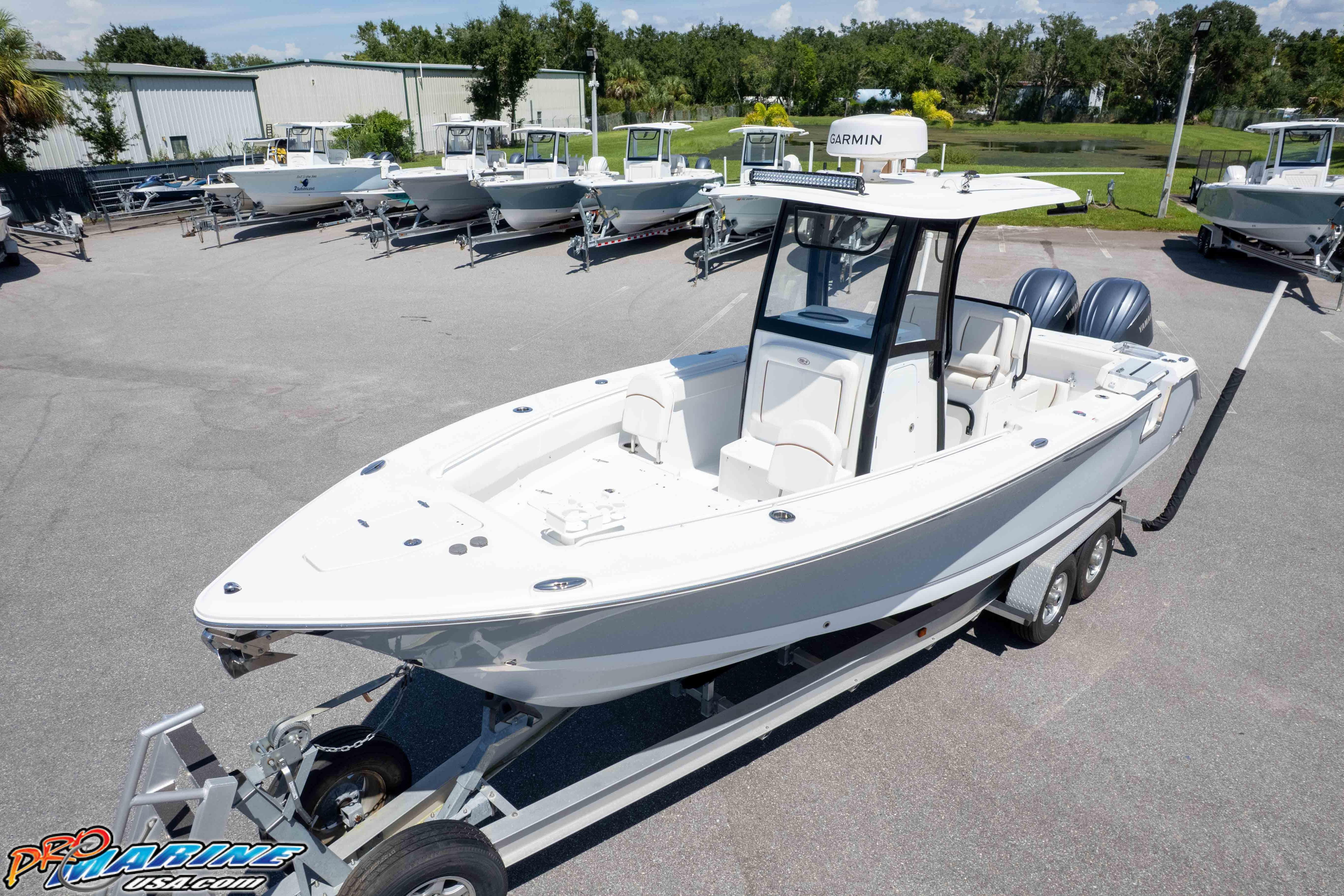 2022 Sea Hunt Gamefish 27 Forward Seating