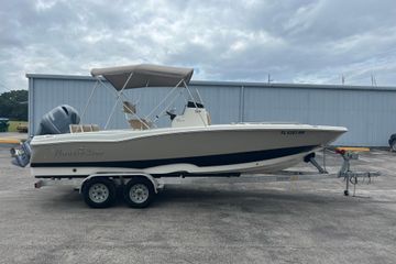 2018 NauticStar 231 Angler