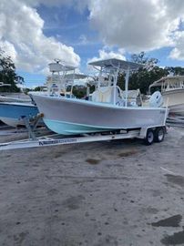 2025 Exuma 22 CC