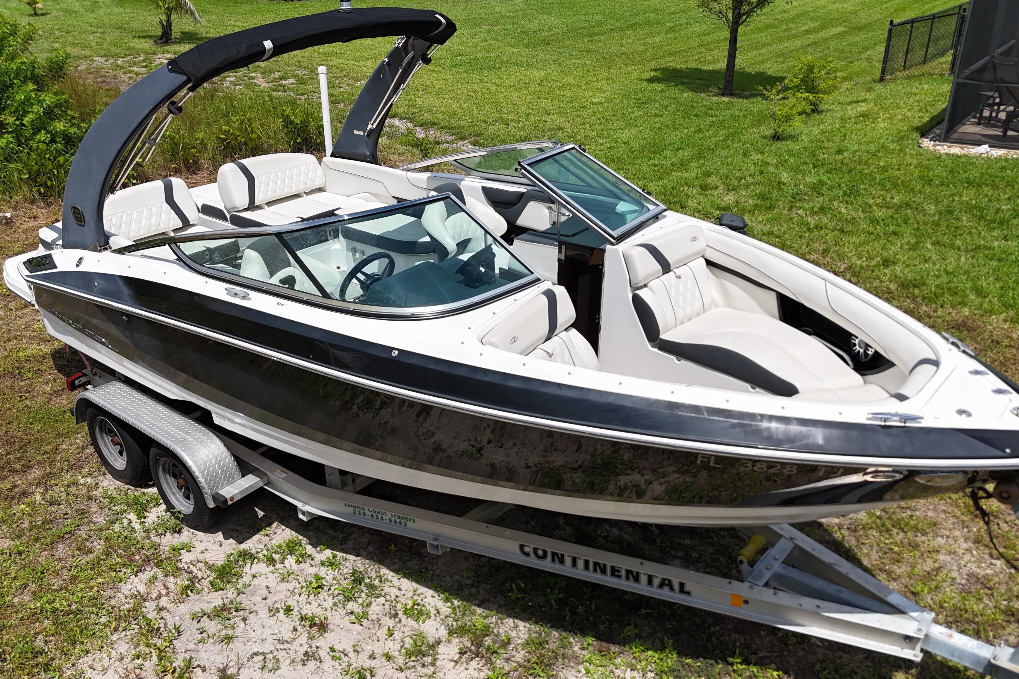 2018 Regal 2300 Bowrider