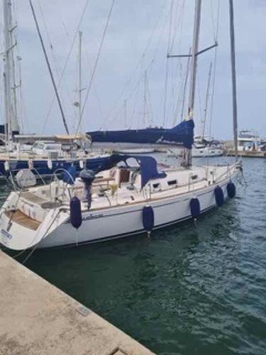 2008 Salona 45