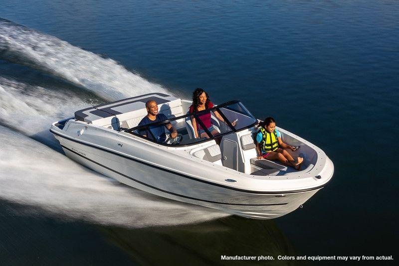 Bayliner VR4 Image 1