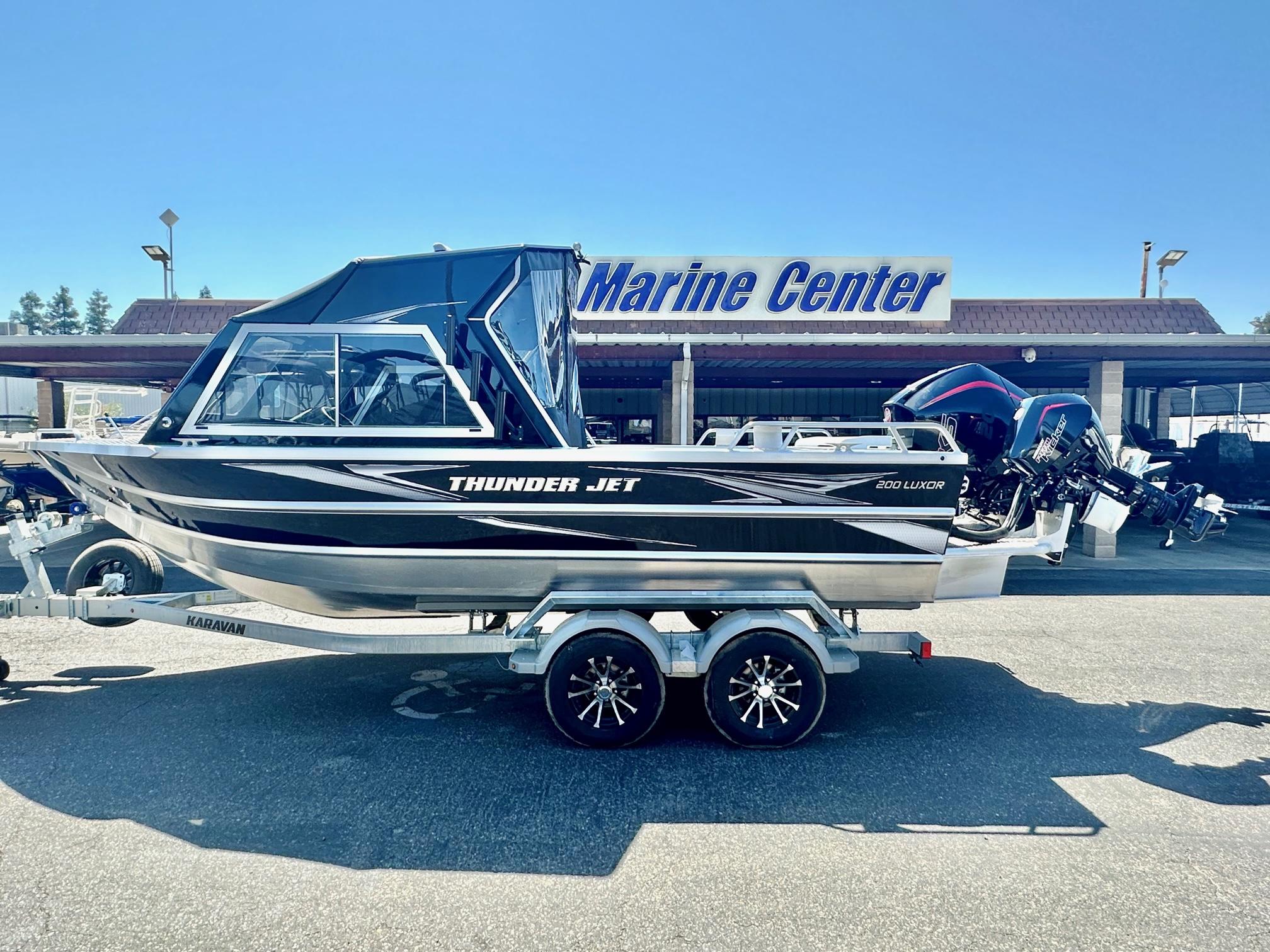 Thunder Jet 200 Luxor w/ 200HP Pro XS and a 9.9 Mercury Pro Kicker