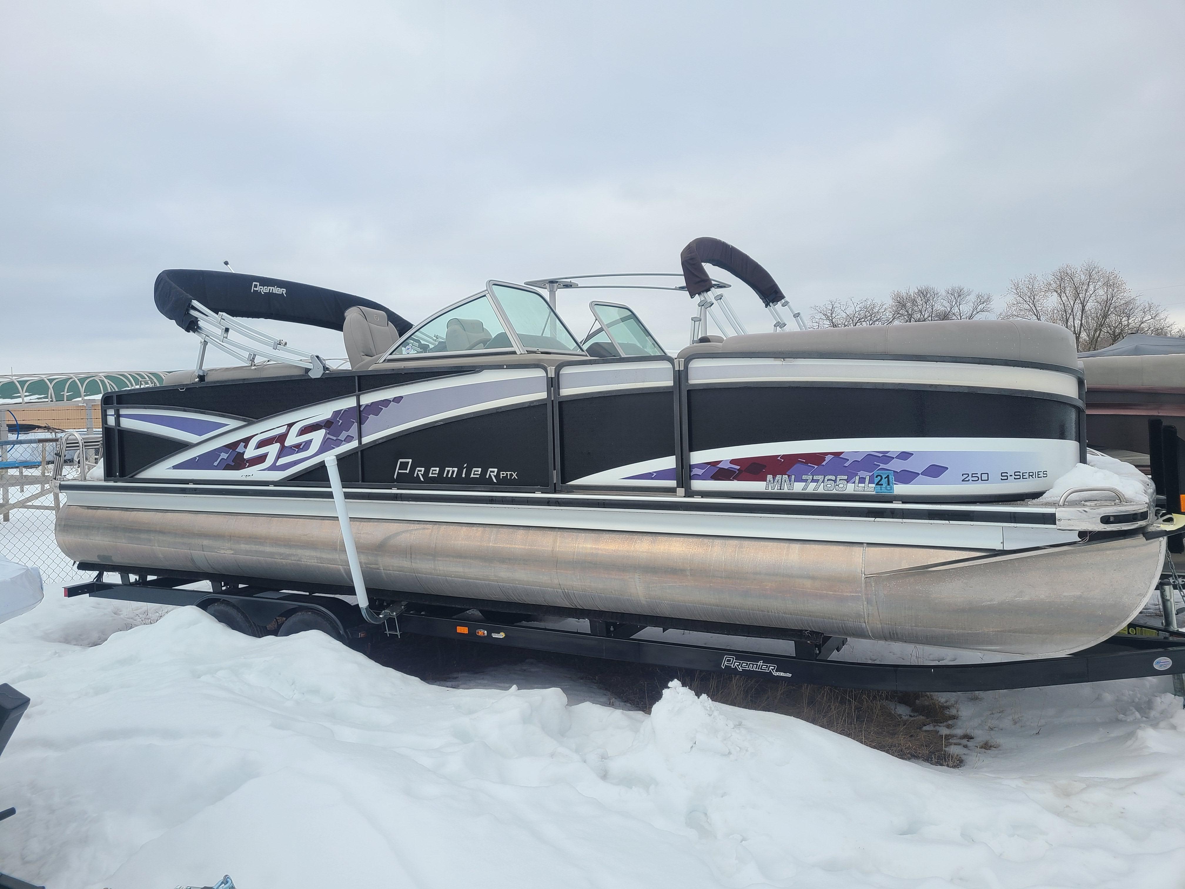 Premier 250 S-Series RF With A 300HP Evinrude G2 & Trailer