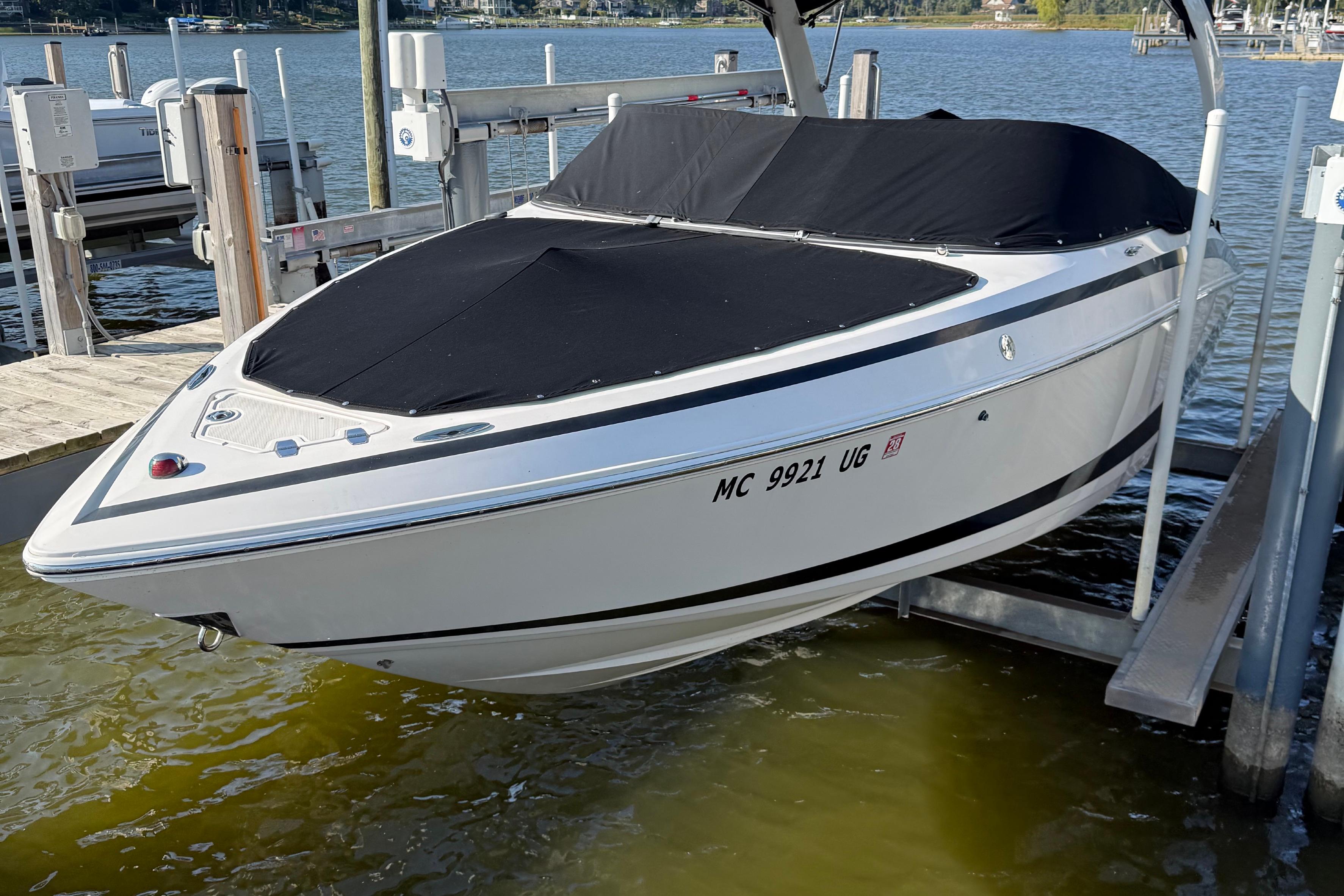 2012 Regal 2500 Bowrider