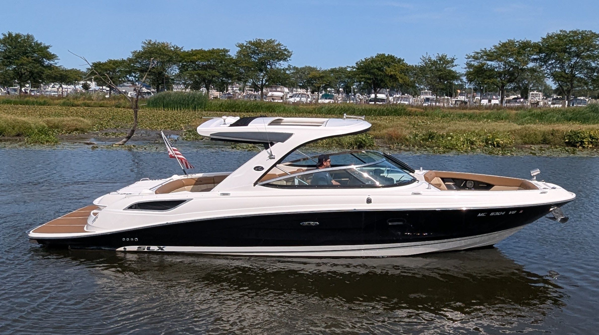 2015 Sea Ray 350 SLX
