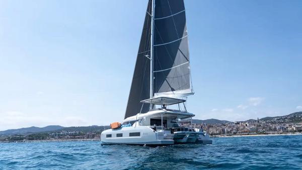 2024 Lagoon 55
