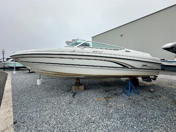 1998 Chaparral 2330 SS
