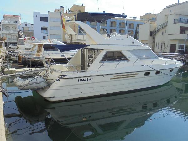 1991 Princess Yachts 388 Flybridge