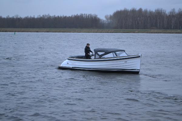 2025 Waterspoor 717Outboard