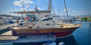 2012 Cantieri Tirrenia VIVEUR 8.50 CABIN