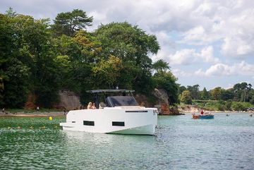 2022 De Antonio Yachts D42 Open