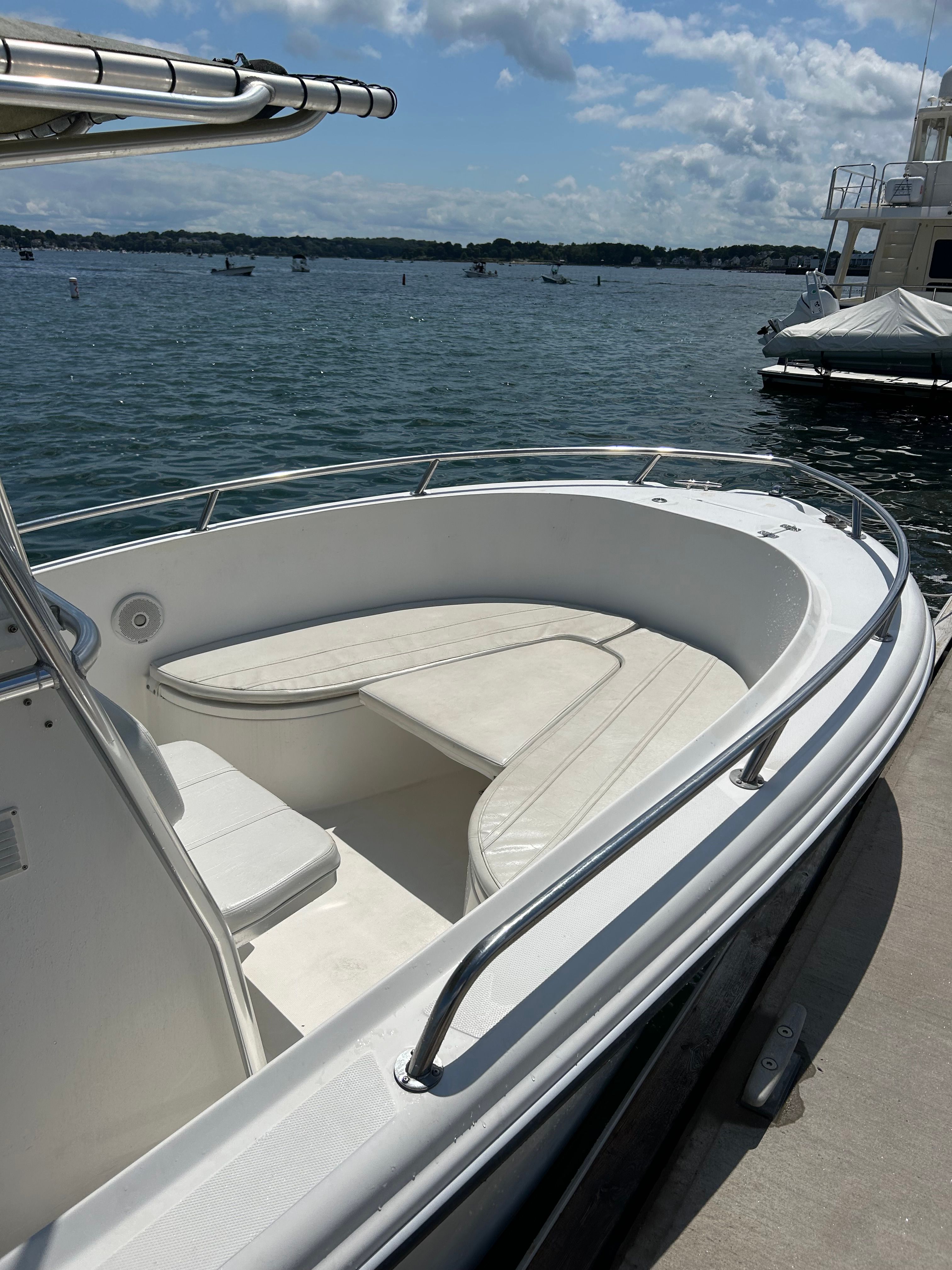 2003 Edgewater 225CC